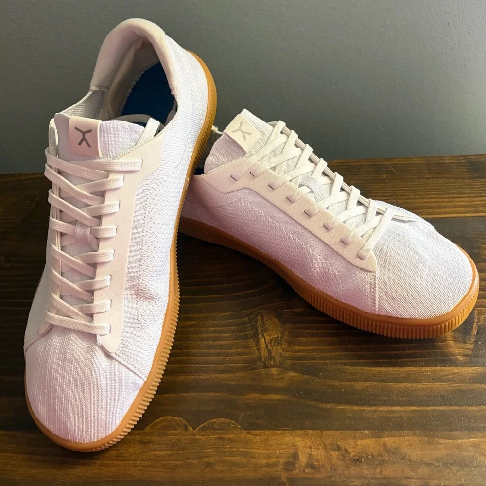 Flux footwear Adapt Knit Trainer White with Gum Sole Textured Comfort Insole